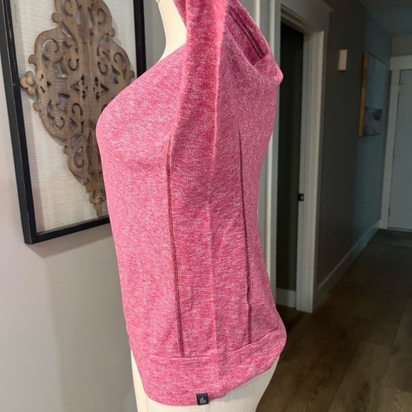 THE NORTH FACE dusty pink long sleeve sh top with bat wings - Picture 7 of 9